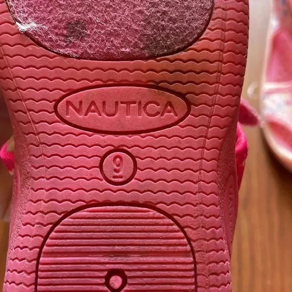 Toddler girl water shoes, size 9‎ - Picture 4 of 8